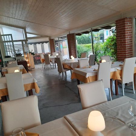 Locanda Della Luna Rossa Calosso Dış mekan fotoğraf